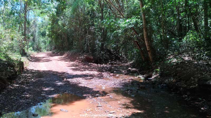 Estrada de acesso a Cachoeira Santo Antônio - Raposos-MG