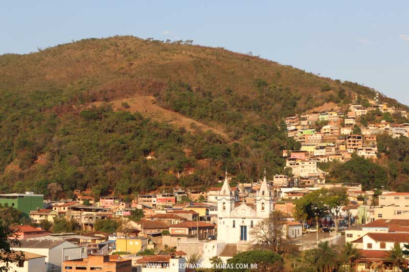 Vista da Cidade de Raposos em Minas Gerais