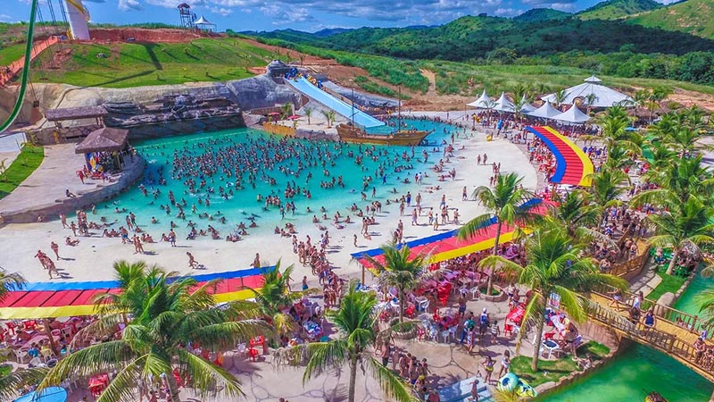 O maior parque aquÃ¡tico recreativo esportivo do estado e um dos maiores do  paÃs, venha curtir o dia de lazer no Resort Tropical da famÃlia mineira! -  Thermas Internacional MG